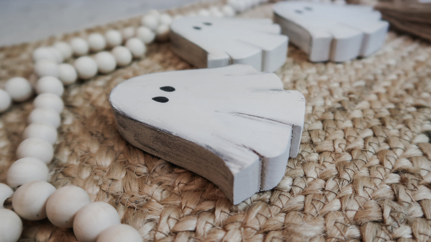 *SOLD OUT* Shelf Ghosties